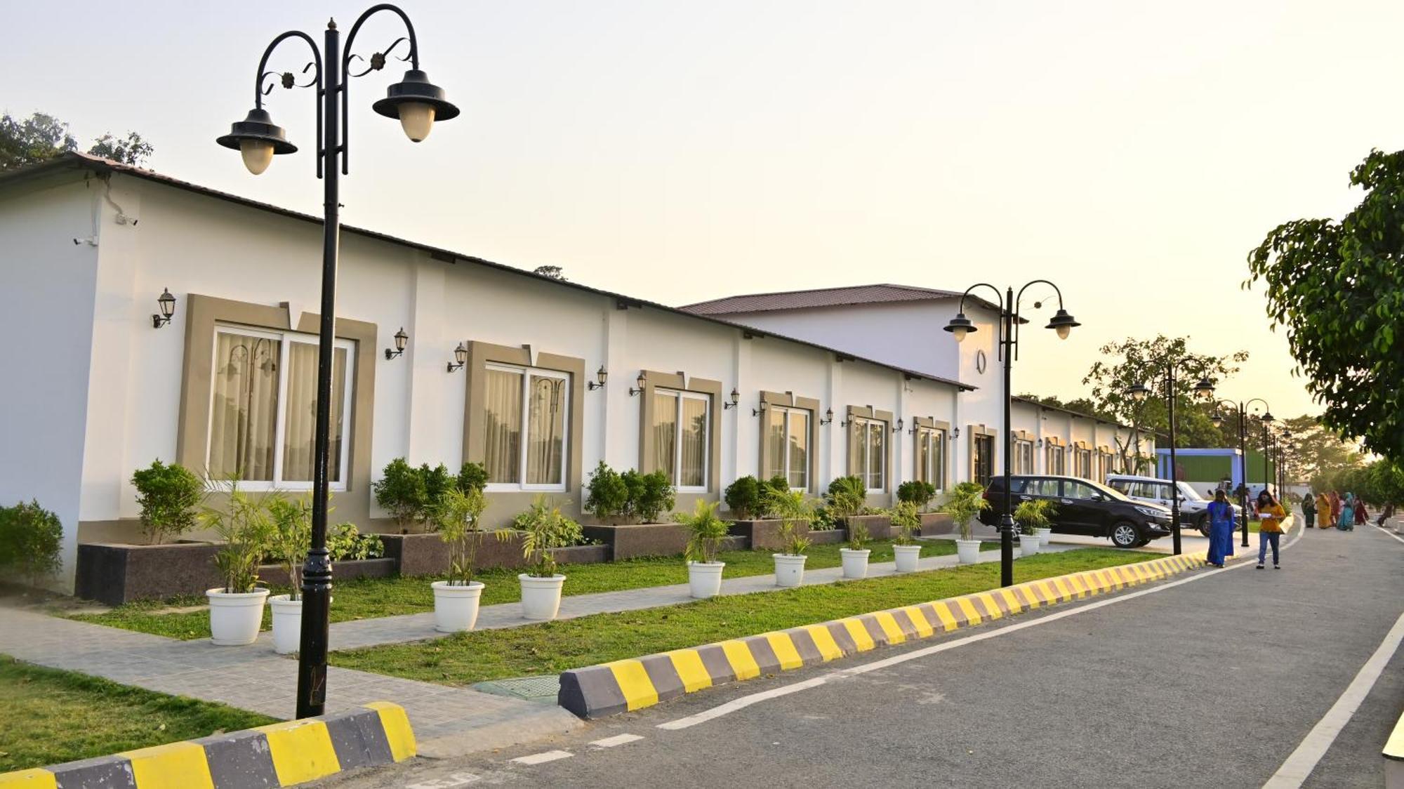 Sachar Resort Jhanjharpur Exterior foto